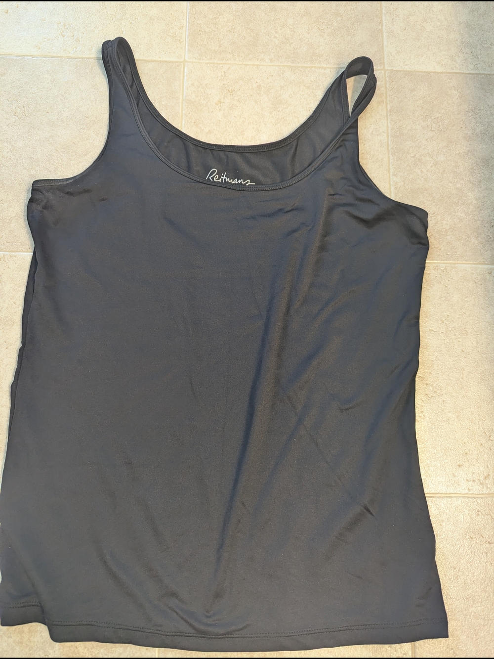 Reitmans Black Scoop Neck Tank Top